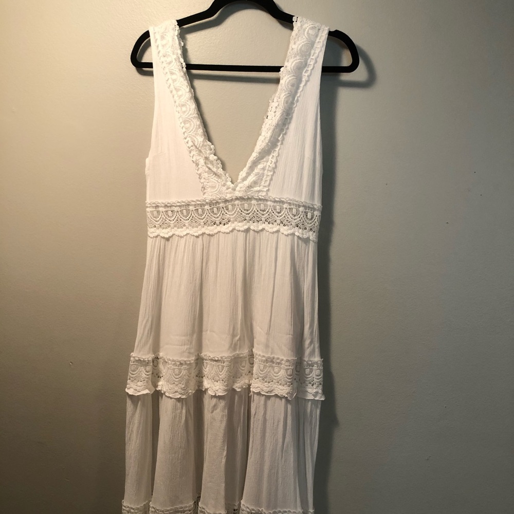 Long white forever 21 dress, size L